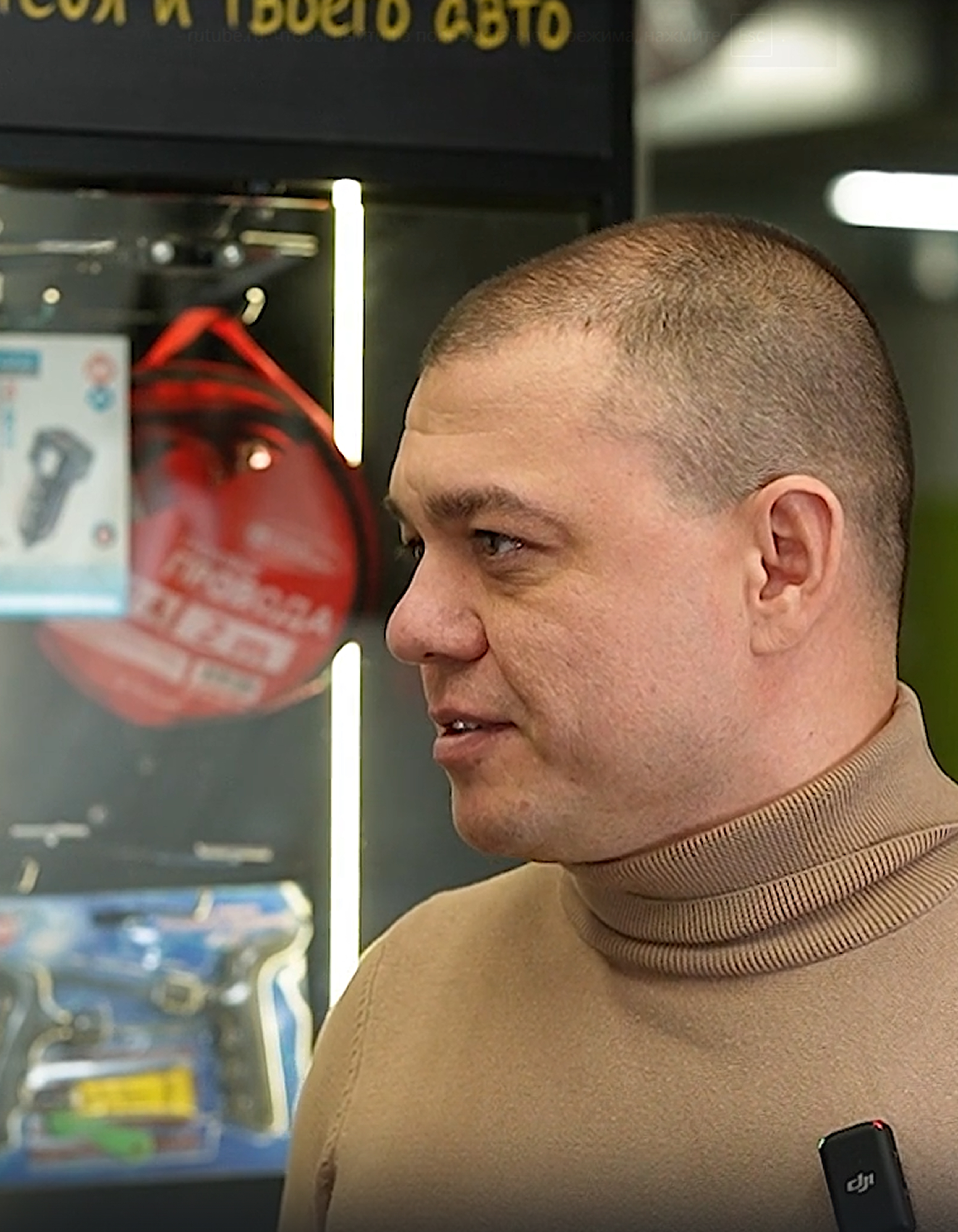 Построил сеть из 5 <br /> магазинов по франшизе